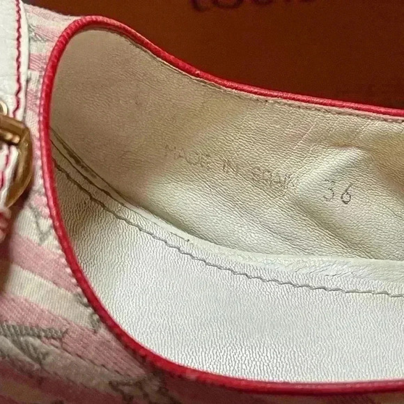 AUTHENTIC LOUIS VUITTON HEELS - Picture 10 of 14